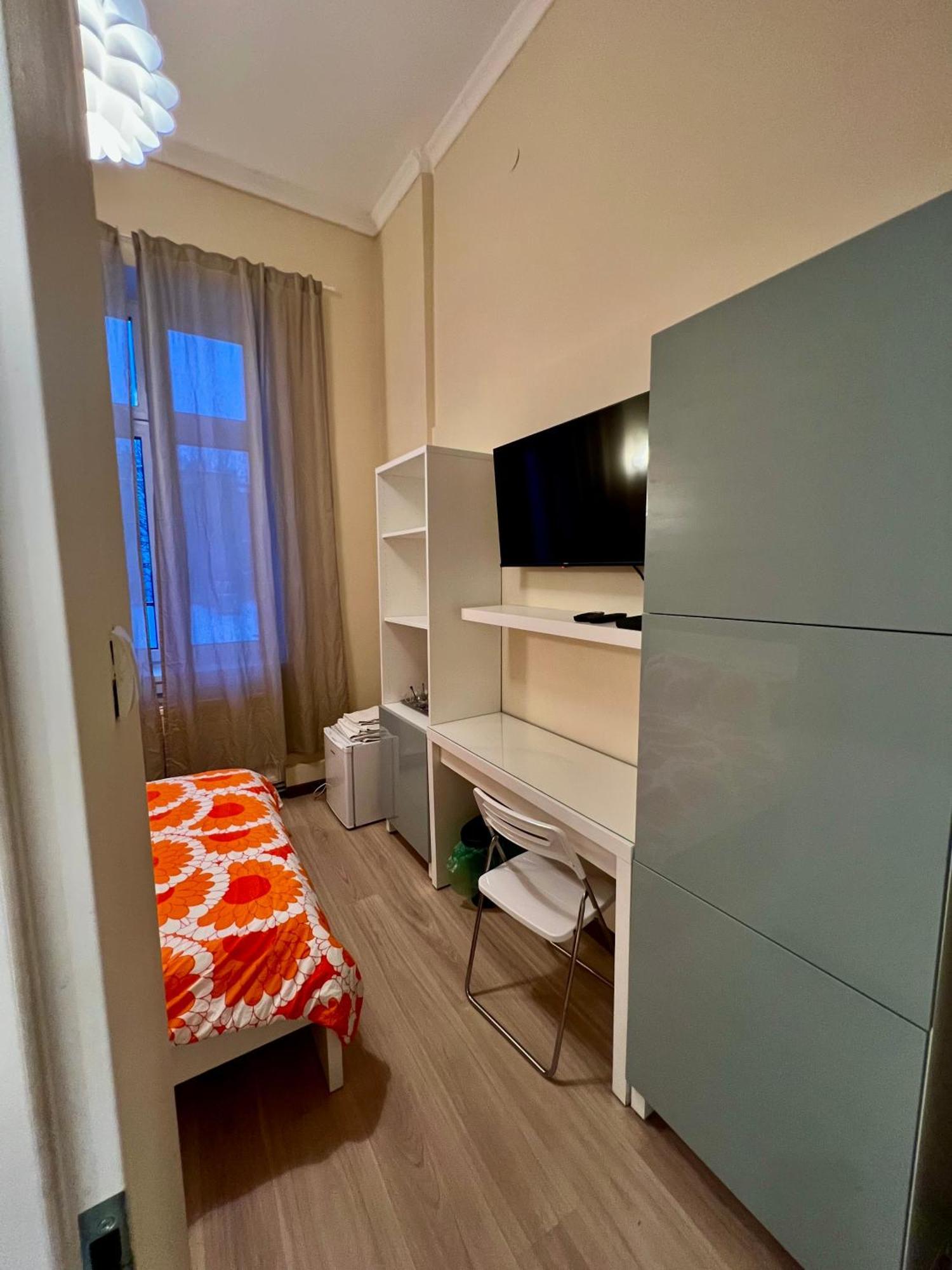 Fox Hostel Krakow Ngoại thất bức ảnh