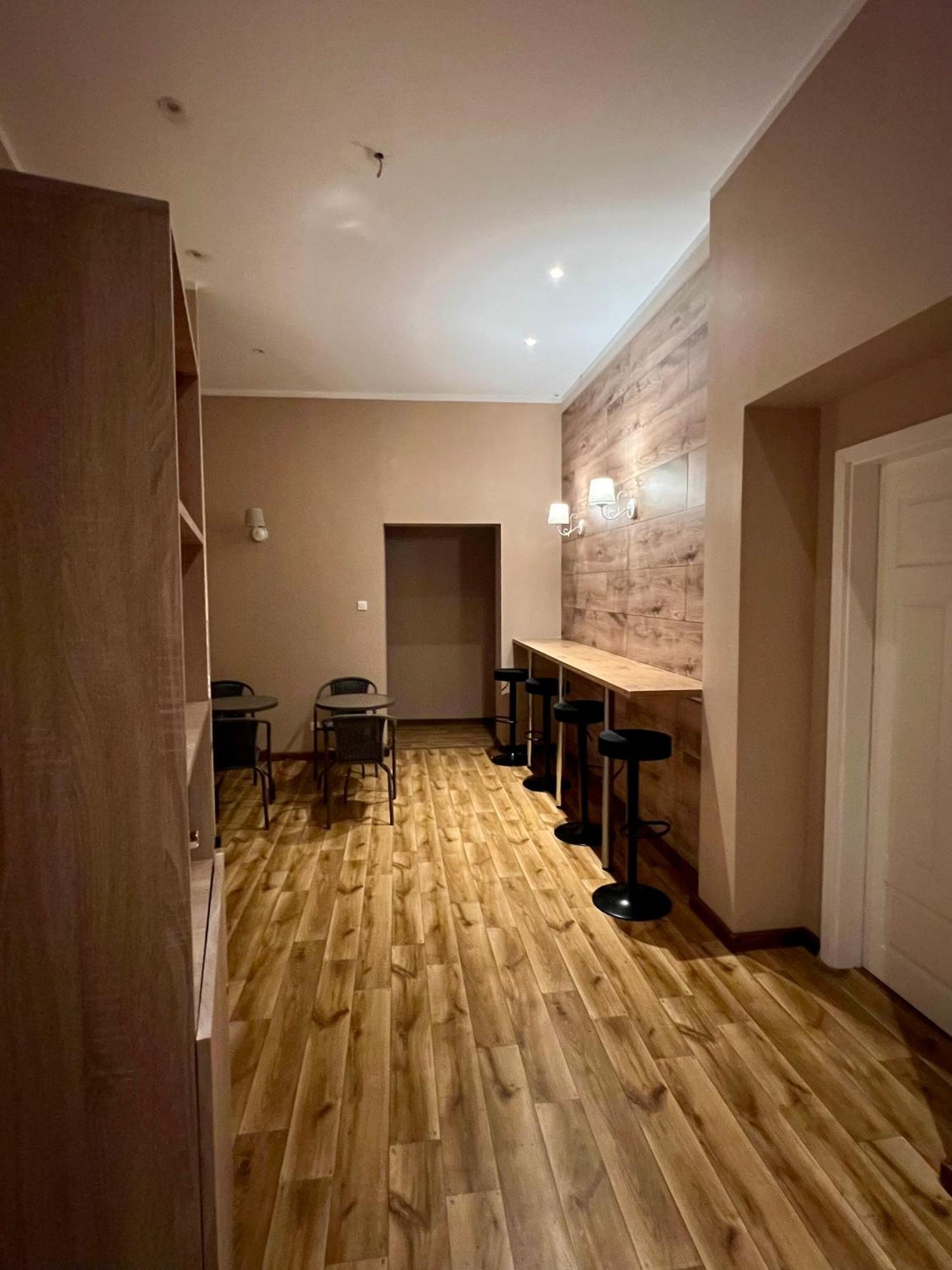 Fox Hostel Krakow Ngoại thất bức ảnh